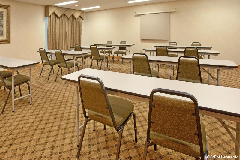 Holiday Inn Express Hotel & Suites Elkhart-South Εξωτερικό φωτογραφία